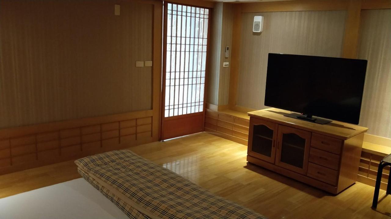 Wen Mei Motel Nantou Buitenkant foto