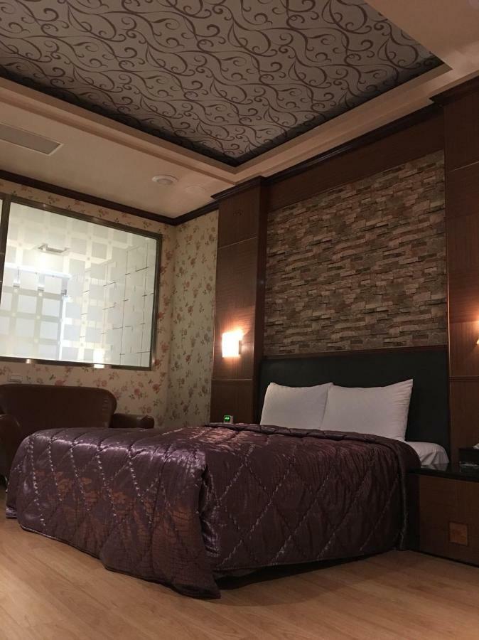 Wen Mei Motel Nantou Buitenkant foto